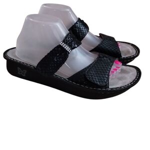 Alegria Karmen Black Snakeskin Printed Leather Sandals Size 10 1/2